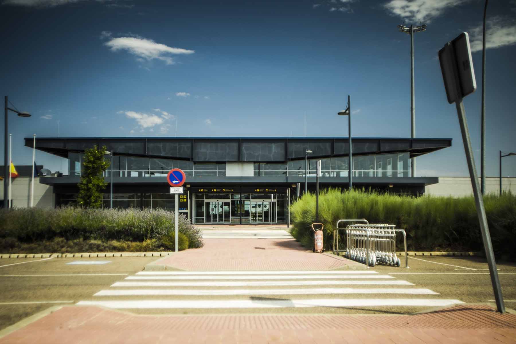 Aeropuerto de HuescaPirineos. Alcalá del Obispo, Huesca, Aragón