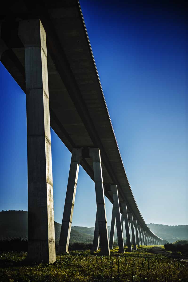 Viaducto de la Línea de Alta Velocidad Antequera-Granada.